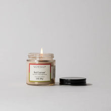 Load image into Gallery viewer, Votivo Red Currant Discovery Candle