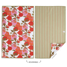 Load image into Gallery viewer, Heirloom Tomatoes Microfiber Towel
