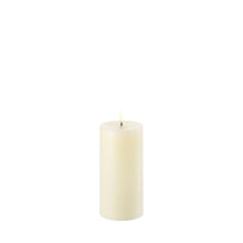 Load image into Gallery viewer, LED Pillar Candle, Ivory, Smooth, 3 x 6&quot;

