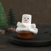 Load image into Gallery viewer, Snowman Marshmellow Candy
