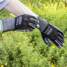 Load image into Gallery viewer, Nitrile Tough Gardening Gloves Black Size Large
